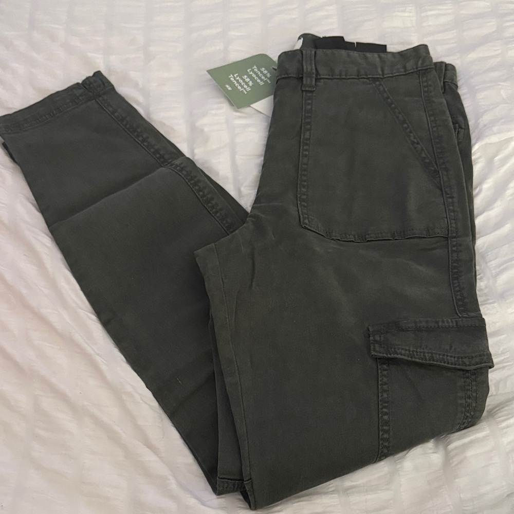 H&M Women's Straight Leg Jeans - Dark Green